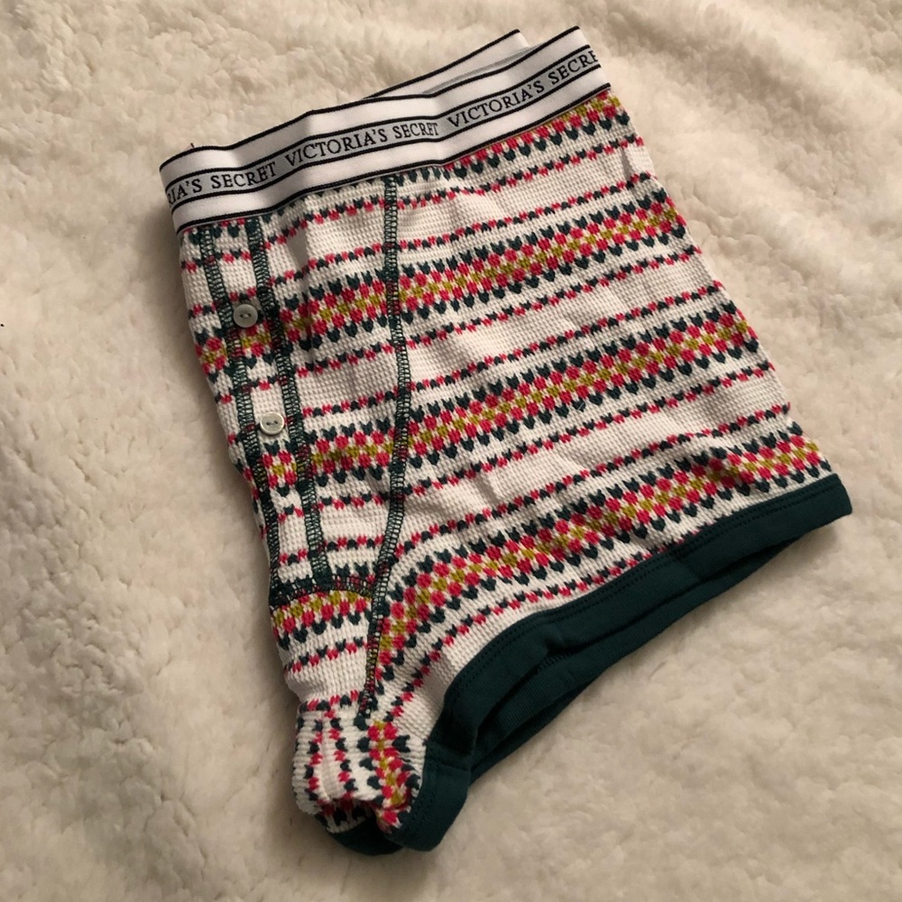 NWT VS Holiday Shorts
